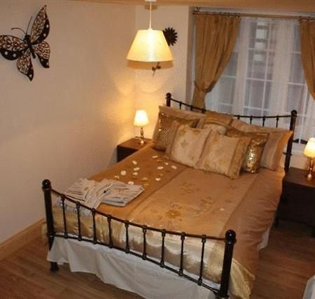 Robertsbridge Retreat At Cornhill Self Catering Apartments Rom bilde