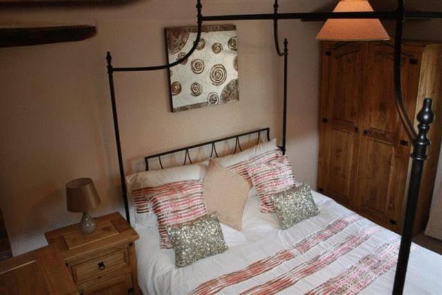 Robertsbridge Retreat At Cornhill Self Catering Apartments Rom bilde