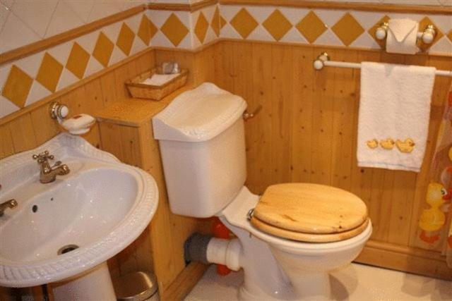 Robertsbridge Retreat At Cornhill Self Catering Apartments Rom bilde